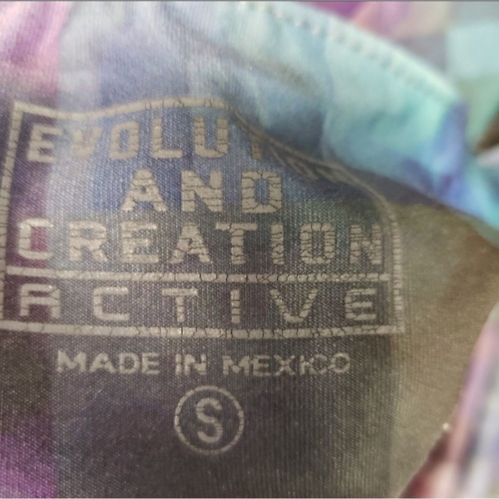 Evolution and creation pixelated leggings - Picture 3 of 9